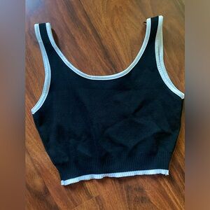 Black & White Contrast Cropped Tank Top (Size S, Never Worn)